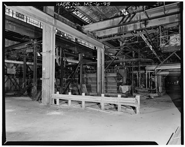 Dodge Hamtramck Plant BODY BUILDING, FIRST FLOOR, VIEW NORTHEAST, 1980