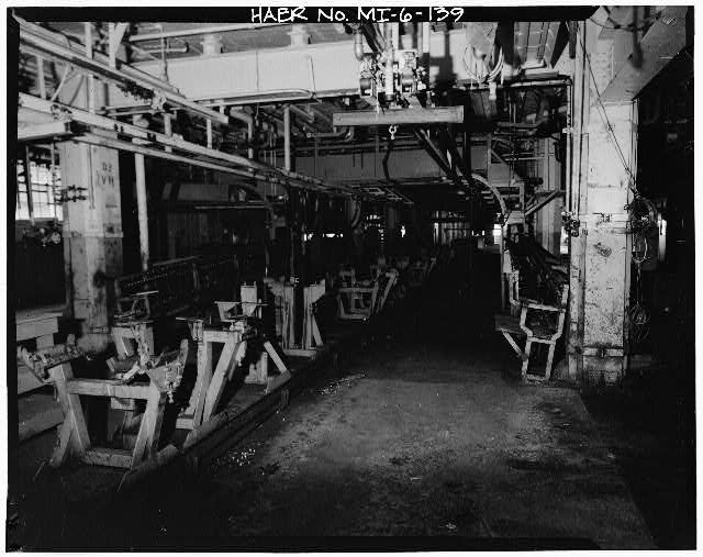 Dodge Hamtramck Plant MAIN BUILDING #2, SECOND FLOOR VIEW SOUTH, 1980